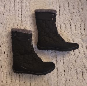 Columbia Minx Mid II Omni-Heat Boot